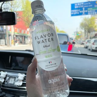 아쿠아스 플레이버워터 [아쿠아스] 제로칼로리 플레이버워터 복숭아/청포도 1BOX 20개입 — 4.5점을 준 리뷰어가 2021년 4월 올린 사용 사진