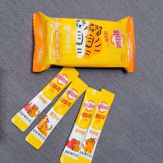 광동제약 [광동] 비타500데일리스틱 70포X2개 + 뚱랑이엽서 + 쇼핑백 증정 — 5점을 준 리뷰어가 2022년 10월 올린 사용 사진