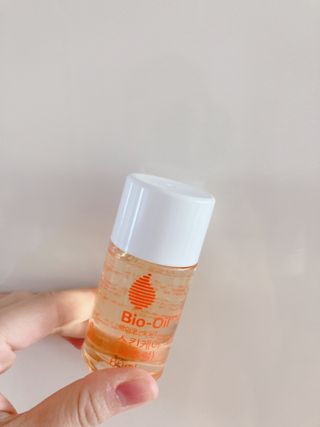 바이오오일 [바이오-오일] 스킨케어 오일 내추럴 60ml — 4.5점을 준 리뷰어가 2021년 7월 올린 사용 사진