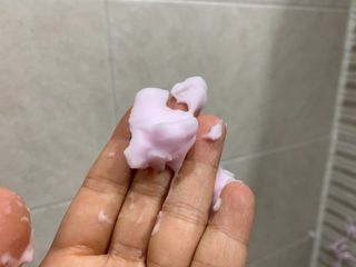 주식회사 권브라더스 [권브라더스] 목욕놀이 필수템, 핑키공주 유아버블클렌저 300ml 대용량 몽글몽글 구름 속 딸기향 — 5점을 준 리뷰어가 2022년 1월 올린 사용 사진