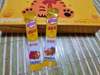 광동생활건강 [광동] 비타 500 데일리 스틱 VB, VC를 함유한 멀티비타민 30포+30포 — 5점을 준 리뷰어가 2022년 7월 올린 사용 사진