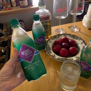 몽베스트 Montbest with Sparkling water Plain 20병 — 5점을 준 리뷰어가 2023년 6월 올린 사용 사진