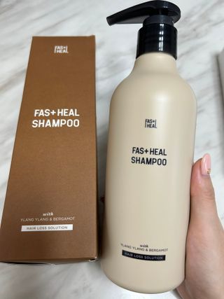패스트힐(fast heal) 패스트힐 탈모증상완화샴푸 470ml — 5점을 준 리뷰어가 2023년 9월 올린 사용 사진