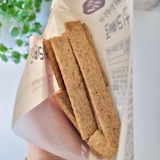 밸런스 다이어트랩 밸다랩 발아통밀 수제간식 살빼로 70g X 5봉 — 5점을 준 리뷰어가 2023년 4월 올린 사용 사진