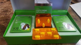 서울약사신협_내몸애발란스관절액션MSM_850mg x 90정 — 4.5점을 준 리뷰어가 2021년 5월 올린 사용 사진