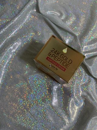아이앤립 / EYENLIP 아이앤립 24K 골드 N 펩타이드 앰플 크림 — 4.5점을 준 리뷰어가 2021년 7월 올린 사용 사진