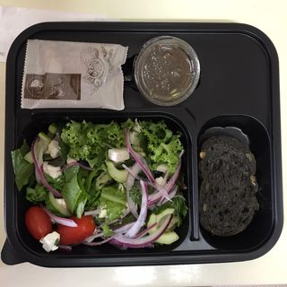 참살이도시락 작심삼일 샐러드도시락 3개 맛보기 새벽배송 또는 택배배송 — 4.5점을 준 리뷰어가 2021년 8월 올린 사용 사진
