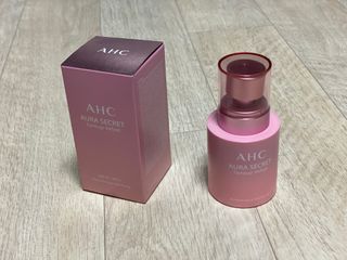 AHC 아우라 시크릿 톤업 벨벳 — 4점을 준 리뷰어가 2021년 4월 올린 사용 사진