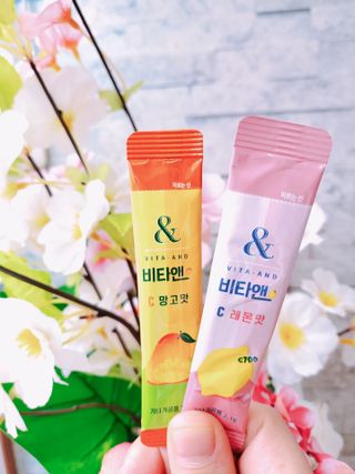 비타앤C 레몬맛, 망고맛 — 5점을 준 리뷰어가 2021년 5월 올린 사용 사진