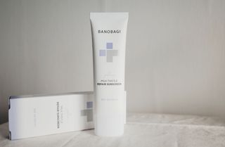 바노바기 코스메틱 바노바기 밀크씨슬 리페어 시카 선스크린 플러스 50ml — 5점을 준 리뷰어가 2023년 1월 올린 사용 사진