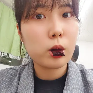 [인디닥터] 면역 생생 핑크 이뮨 젤리 — 4.5점을 준 리뷰어가 2022년 3월 올린 사용 사진