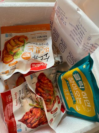 굽네몰 [굽네] 소스가 맛있는 닭가슴살 슬라이스 4종 — 5점을 준 리뷰어가 2021년 3월 올린 사용 사진