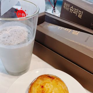 디앙뜨 포르투갈 에그타르트 오리지널 맛+패션후르츠 맛 중 택1 — 5점을 준 리뷰어가 2021년 7월 올린 사용 사진