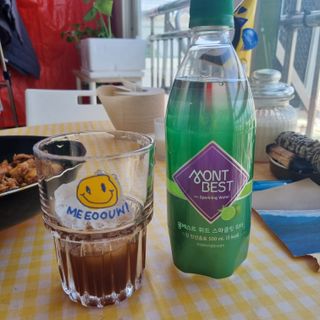 몽베스트 Montbest with Sparkling water Lime20병 — 5점을 준 리뷰어가 2021년 10월 올린 사용 사진