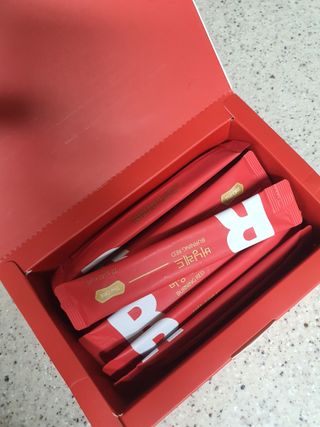 디오르 버닝레드 — 4점을 준 리뷰어가 2022년 1월 올린 사용 사진