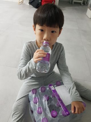 몽베스트 [MONTBEST] 330mL 20병 — 5점을 준 리뷰어가 2022년 4월 올린 사용 사진