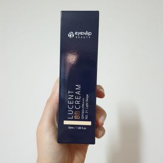 아이앤립 / EYENLIP 아이앤립 루센트 비비크림 2 Color — 5점을 준 리뷰어가 2021년 5월 올린 사용 사진