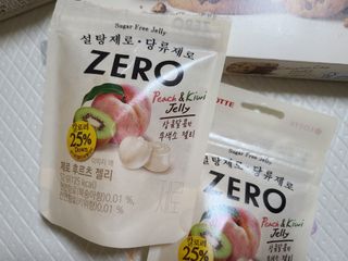 ZERO (초콜릿 칩 쿠키, 카카오 케이크, 후르츠 젤리, 아이스 콜라, 아이스 초코바) — 5점을 준 리뷰어가 2022년 6월 올린 사용 사진