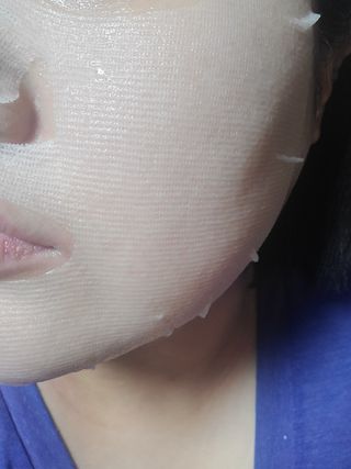 [후르디아] 골라쓰는 비건마스크팩 2종 -백년초 / 망고 — 5점을 준 리뷰어가 2022년 1월 올린 사용 사진