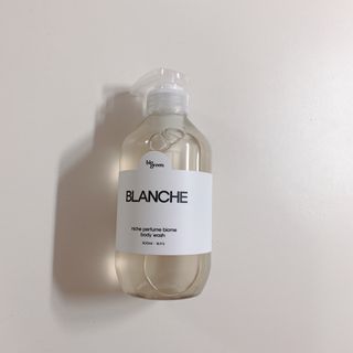 빅그린 니치 퍼퓸 바이옴바디워시 500ml(상탈, 블랙베리&베이, 블랑쉐 3종 중 택1) — 5점을 준 리뷰어가 2022년 8월 올린 사용 사진