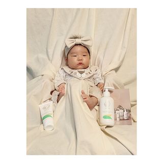 mom e 맘이 내추럴 베이비 케어 크림+바디오일 — 5점을 준 리뷰어가 2021년 1월 올린 사용 사진