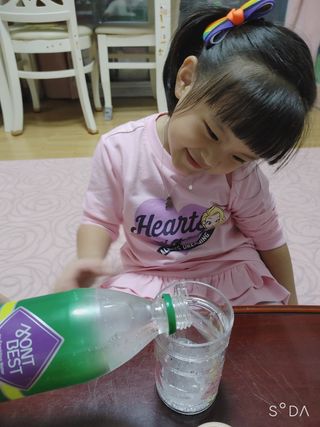 몽베스트 Montbest with Sparkling water Lemon OR Lime 20병(랜덤) — 5점을 준 리뷰어가 2021년 10월 올린 사용 사진