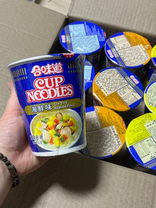 NISSIN 닛신 컵누들  4종 - 씨푸드오리지날, 씨푸드 스파이시, 씨푸드 커리, 씨푸드 XO소스 — 3점을 준 리뷰어가 2022년 5월 올린 사용 사진