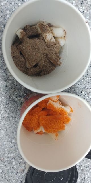 유비쿡 컵떡볶이 매운컵떡볶이2개/ 짜장컵떡볶이 2개  총 4개세트 — 5점을 준 리뷰어가 2021년 7월 올린 사용 사진