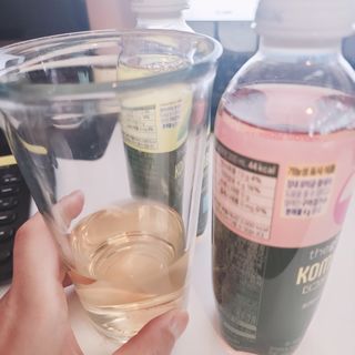 더그레잇티 콤부차 [매일유업] 더그레잇티 44kcal 콤부차 300ml *12개입 (오리지널 6개+베리리치 6개) — 5점을 준 리뷰어가 2023년 8월 올린 사용 사진