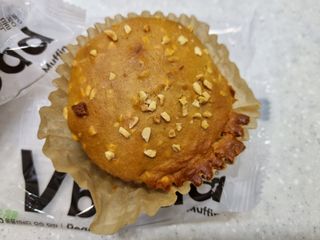 롯데제과 Vbread 포카치아식빵1개 + 미니식빵 1개 + 머핀 2개 세트 — 4점을 준 리뷰어가 2021년 9월 올린 사용 사진