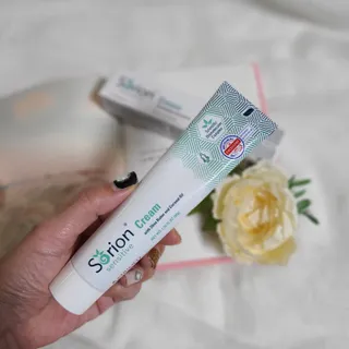 건선/아토/습진/민감성 피부 천연보습진정크림 소리온 크림 & 센시티브 크림 50g — 5점을 준 리뷰어가 2022년 1월 올린 사용 사진