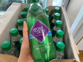 몽베스트 Montbest with Sparkling water Plain 20병 — 5점을 준 리뷰어가 2022년 6월 올린 사용 사진