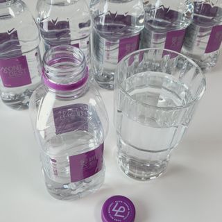 몽베스트 [MONTBEST] 330mL 20병 — 5점을 준 리뷰어가 2022년 4월 올린 사용 사진