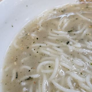 [한면원] 잔치국수 2인분 — 5점을 준 리뷰어가 2022년 7월 올린 사용 사진