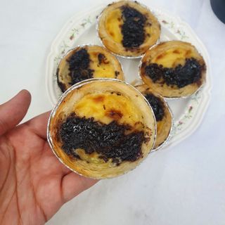 디앙뜨 포르투갈 에그타르트 오리지널 맛+패션후르츠+초콜릿타르트 맛 중 택1 — 5점을 준 리뷰어가 2021년 8월 올린 사용 사진