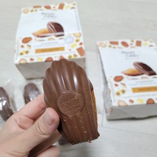 [메종콜리브리] 프랑스 마들렌 메종콜리브리 헤이즐넛 마들렌 2팩 — 5점을 준 리뷰어가 2021년 11월 올린 사용 사진