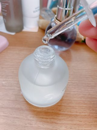 브에노 파리퀸 윌 페이스 오일 — 4점을 준 리뷰어가 2021년 6월 올린 사용 사진
