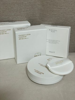 위뜨 글로시 레이어 쿠션 — 5점을 준 리뷰어가 2022년 7월 올린 사용 사진