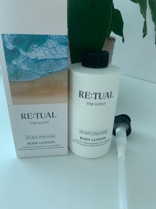 레츄얼 더 센트 바디로션 시크릿 파라다이스(500ml) — 5점을 준 리뷰어가 2022년 6월 올린 사용 사진