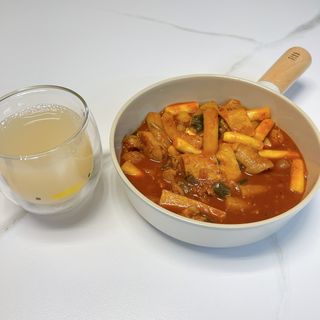한성기업 무볼레 닭떡볶이+해물떡볶이 2종 세트 — 4.5점을 준 리뷰어가 2021년 9월 올린 사용 사진