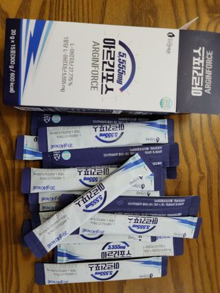 자연에온 아르긴포스 L-아르기닌 5555mg 스틱 15개입 1박스 — 5점을 준 리뷰어가 2021년 4월 올린 사용 사진