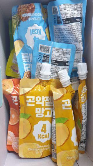 참앤들황토농원 10가지 맛, 입맛대로 스페셜하게~ 가볍게 한 포 땡! 곤약젤리 스페셜 패키지 130ml x 30포 — 5점을 준 리뷰어가 2022년 12월 올린 사용 사진