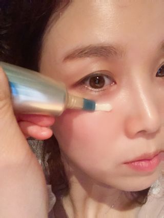 [NEW 탄력유턴 아이크림] AHC 유스 래스팅 리얼 아이크림 포 페이스 — 4.5점을 준 리뷰어가 2021년 3월 올린 사용 사진