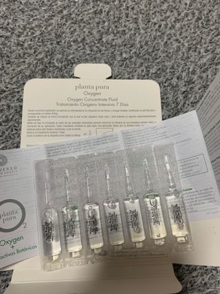 유니베르소 산소앰플 7일 집중케어 앰플 — 4점을 준 리뷰어가 2021년 6월 올린 사용 사진
