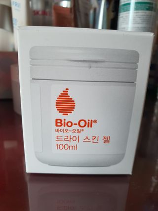 바이오오일 [바이오-오일] 드라이 스킨 젤 100ml — 5점을 준 리뷰어가 2021년 6월 올린 사용 사진