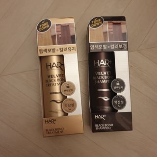 헤어플러스 블랙 컬러본드 샴푸 트리트먼트 300ml — 5점을 준 리뷰어가 2021년 5월 올린 사용 사진