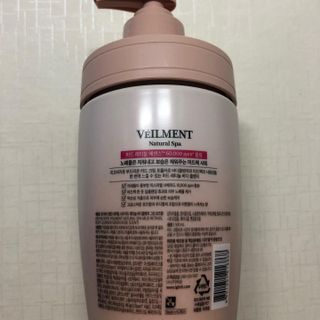 벨먼 내추럴 스파 머드레티놀 바디워시(그린로즈, 미드나잇 피오니) — 4점을 준 리뷰어가 2022년 6월 올린 사용 사진