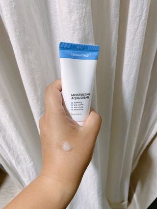 더마포레스트 모이스처라이징 아쿠아크림 / 수분크림 히알루론산 펩타이드 보습 미백 주름개선 — 5점을 준 리뷰어가 2021년 6월 올린 사용 사진