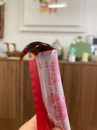 헬스업_쁘띠쁘띠석류콜라겐젤리_20g x 14포 — 5점을 준 리뷰어가 2021년 3월 올린 사용 사진