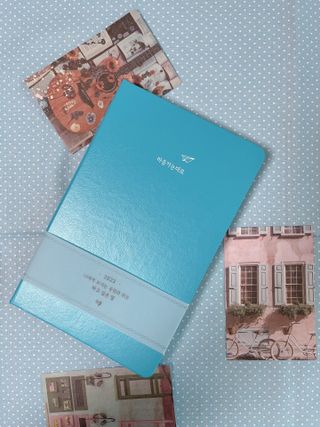 리훈 2023년 하고싶은말다이어리 (세로/정사각 중 택 1, 베이지/블루 중 택 1) — 5점을 준 리뷰어가 2023년 1월 올린 사용 사진